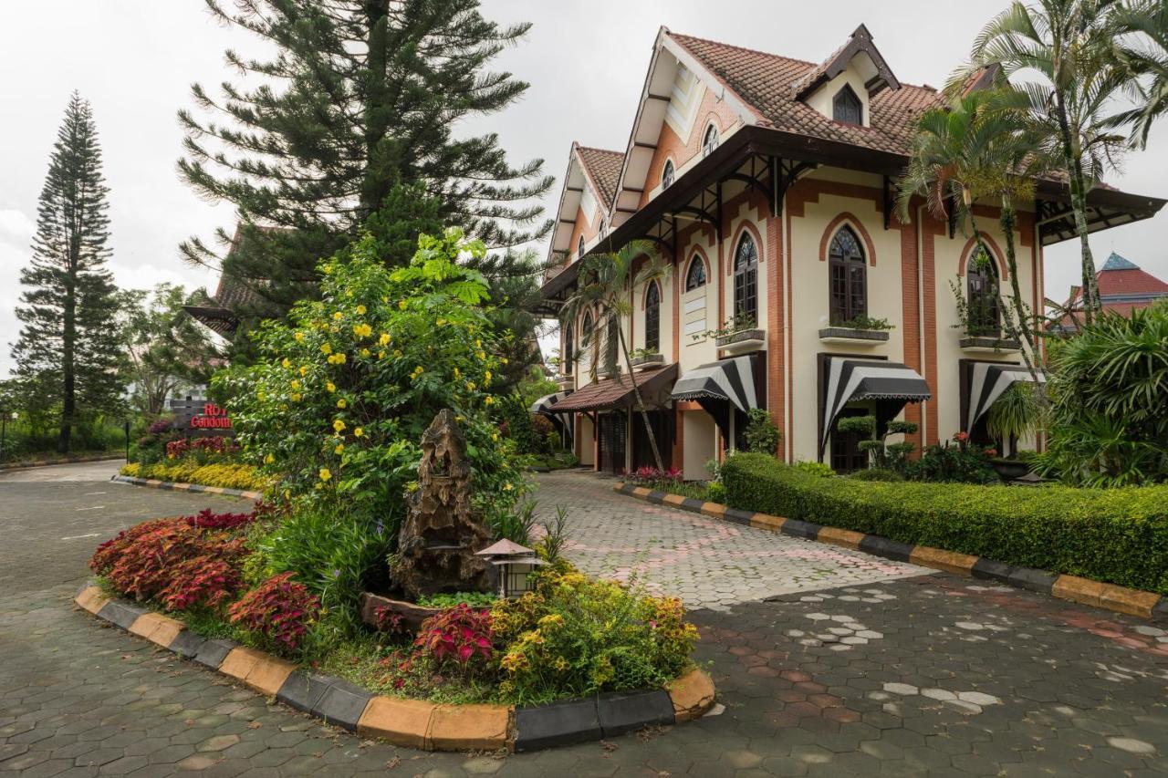 Royal Orchids Garden Hotel&Condominium Batu  Exterior foto