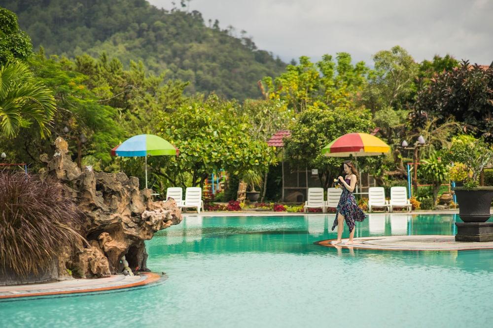 Royal Orchids Garden Hotel&Condominium Batu  Exterior foto