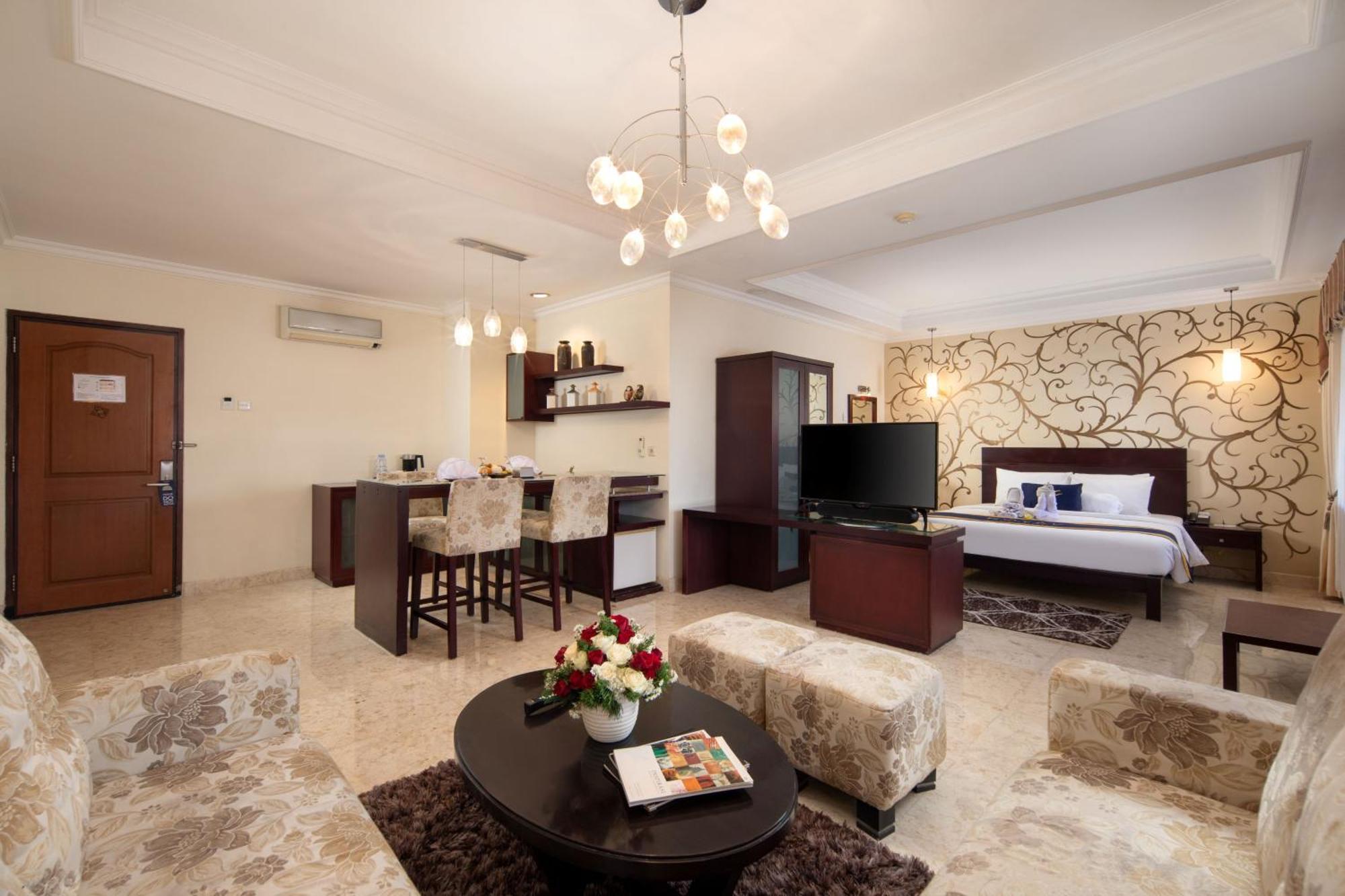 Royal Orchids Garden Hotel&Condominium Batu  Exterior foto