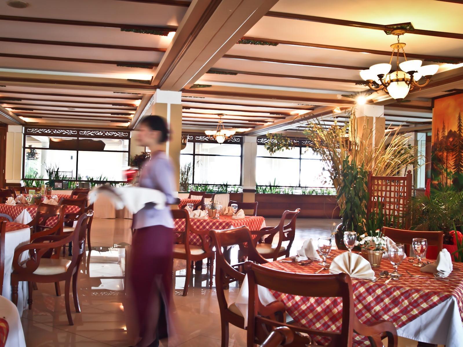 Royal Orchids Garden Hotel&Condominium Batu  Exterior foto