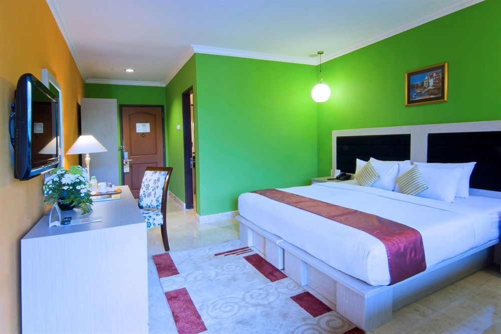 Royal Orchids Garden Hotel&Condominium Batu  Exterior foto