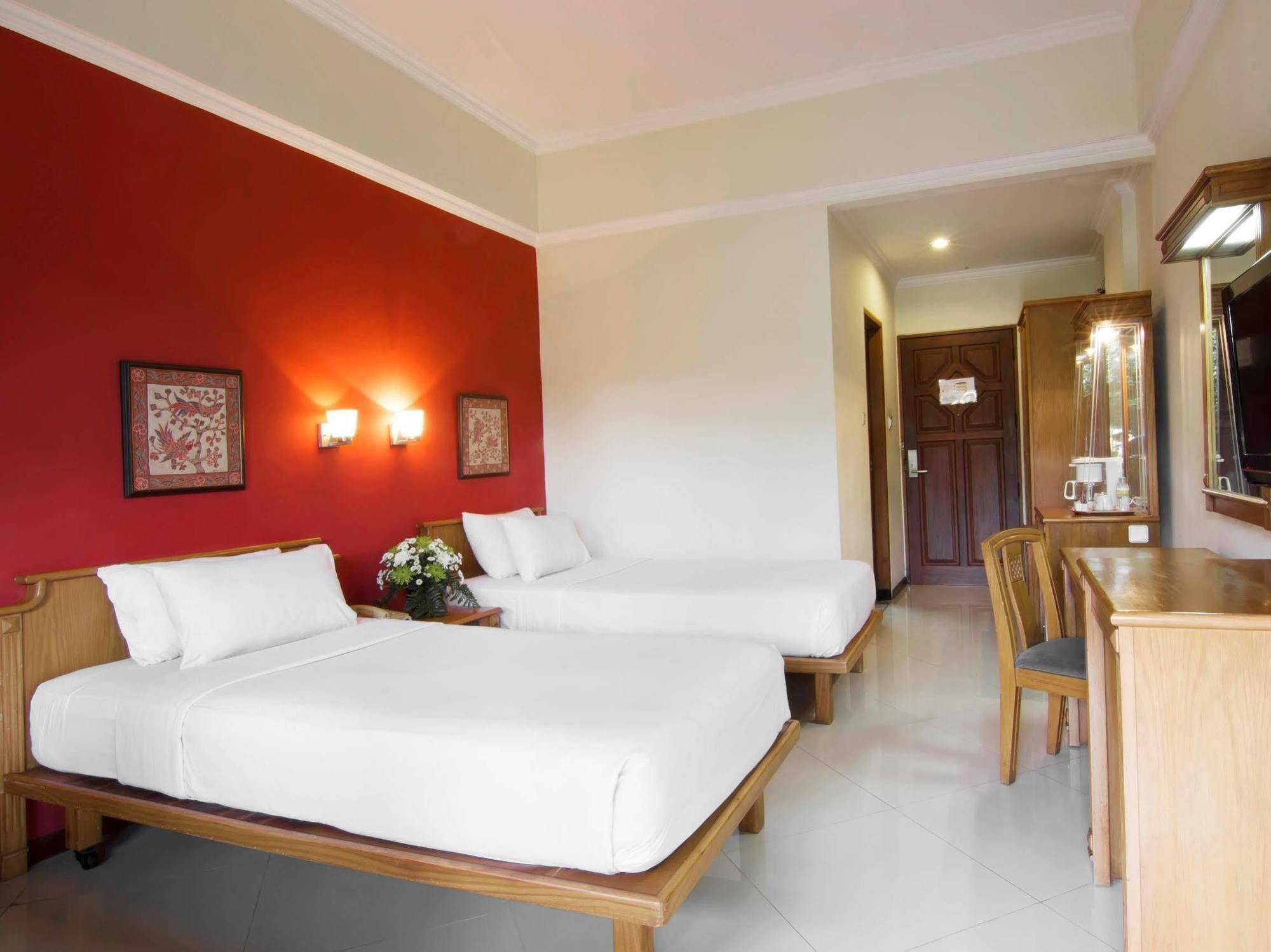 Royal Orchids Garden Hotel&Condominium Batu  Exterior foto